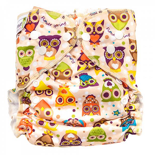 Многоразовый подгузник GlorYes! CLASSIC+ Совы 3-18 кг + два вкладыша Многоразовый подгузник GlorYes! CLASSIC+ Совы 3-18 кг + два вкладышаМногоразовые подгузники<br><p><strong>Кто выбирает:&nbsp;</strong>родители, которые хотят сэкономить и получить все базовые функции многоразового&nbsp;подгузника с красивыми расцветками и более мягкими резинками вокруг ножек.</p><br><br><p>Многоразовый классический подгузник Classic+ &ndash; <strong>экономный вариант многоразового подгузника GlorYes!&nbsp;</strong>Яркие рисунки, надежная защита от протеканий,<strong> удобная выкройка с мягкими резинками</strong> и привлекательная цена &ndash; все это делает подгузник Classic+ хорошим выбором на все случаи.</p><br><br><p><strong>Надёжная защита от протекания:</strong> дышащий водонепроницаемый верхний слой<br /><br><strong>Сухость для малыша:</strong> сухой и мягкий внутренний слой<br /><br><strong>Вкладыши: </strong>два вкладыша в комплекте<br /><br><strong>Мягкие резинки </strong>вокруг ножек и по талии:<strong> </strong>новый дизайн для максимально комфортного прилегания<br /><br><strong>Экономия:</strong> идеальное соотношение свойств и цены<br /><br><strong>Когда использовать:</strong> днём, на дневной и ночной&nbsp;сон, на прогулку, для плавания (без использования вкладыша)<br /><br><strong>Кому: </strong>для малышей от 3 до 18&nbsp;кг, с рождения до 4&nbsp;лет<br /><br><strong>Время использования:</strong>&nbsp;2-3&nbsp;часа</p><br><br><p>Чем этот подгузник отличается от других типов? Прочитайте сравнение <a href=/diaperss target=_blank>здесь</a>.</p><br><br><p><strong>Как ухаживать? </strong></p><br><br><p>1) постирайте перед использованием. Максимальная впитываемость приобретается после 3-4 стирок<br /><br>2) вынимайте вкладыши из подгузника перед стиркой&nbsp;<br /><br>3) стирать при температуре не выше 40&deg;С<br /><br>4) стирать со средством без содержания мыла в составе<br /><br>5) обязательно застирывайте подгузник сразу после использования (после покака с жидким мылом, после пописа просто в теплой воде), чтобы не появился запах. После постирайте в машине или на руках со средством для стирки в любое время&nbsp;<br /><br>6) рекомендуется добавлять при стирке любое отбеливающее средство без хлора<br /><br>7) можно отжимать в машине при максимальных оборотах<br /><br>8) не гладить<br /><br>9) не сушить подгузник на батарее (вкладыш можно)</p><br><br><p><strong>Состав:</strong>&nbsp;100% полиэстер</p><br><br><p>Скачайте полную&nbsp;инструкцию&nbsp;по использованию продукции GlorYes! <a href=/download/Instruction GlorYes.pdf target=_blank>здесь</a> и прочитайте ответы на&nbsp;частые вопросы <a href=/index.php?route=pavblog/category&amp;id=27 target=_blank>здесь</a>.</p><br>